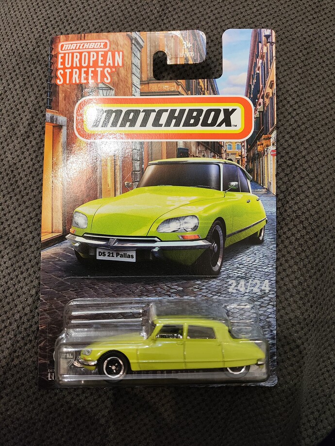 1000011136