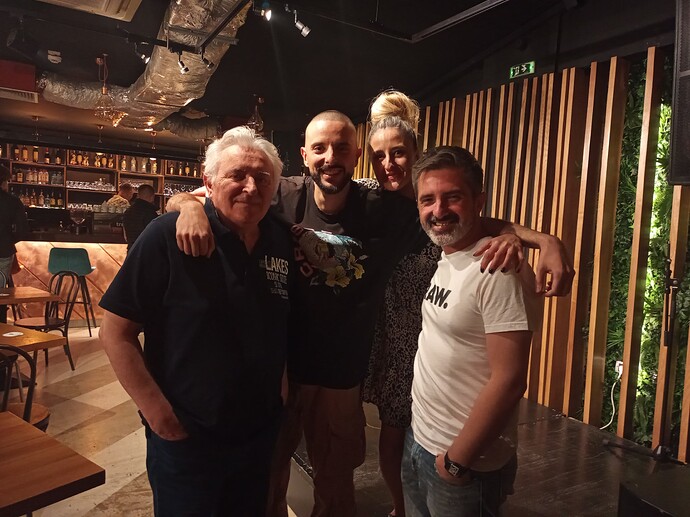 IMG_20230929_234009_378